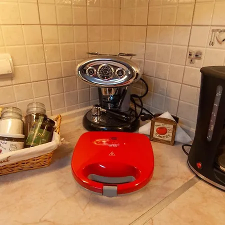 Electra's Cozy House